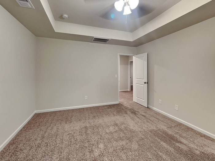 Building Photo - 96 Salers Ln