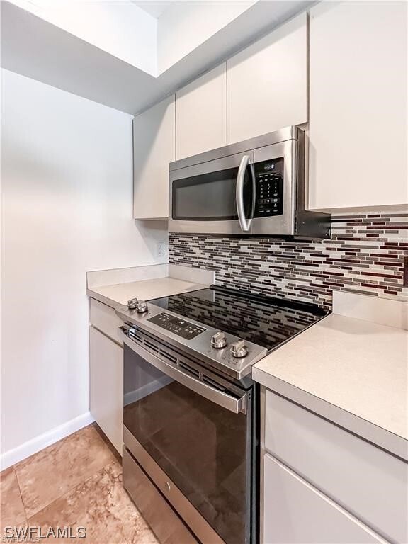 Building Photo - 610 SW 47th Terrace
