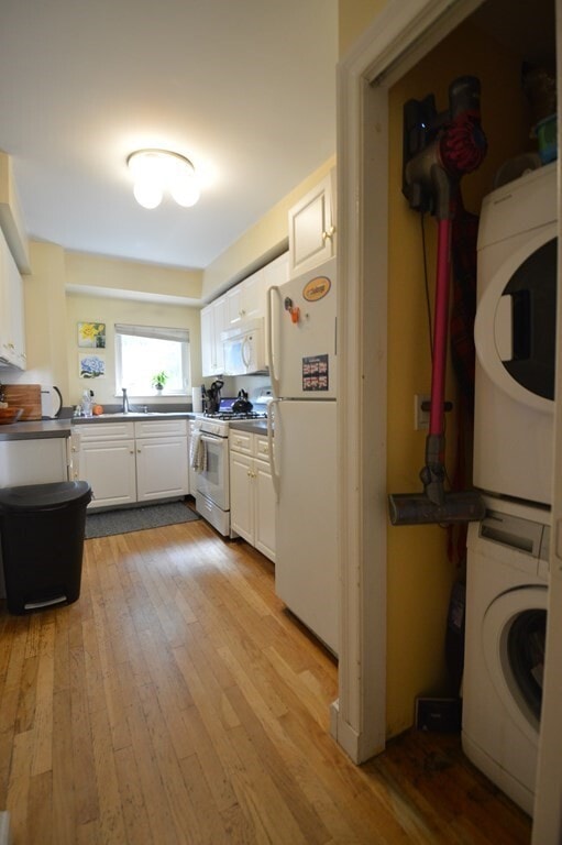 Primary Photo - 94 Undine Rd