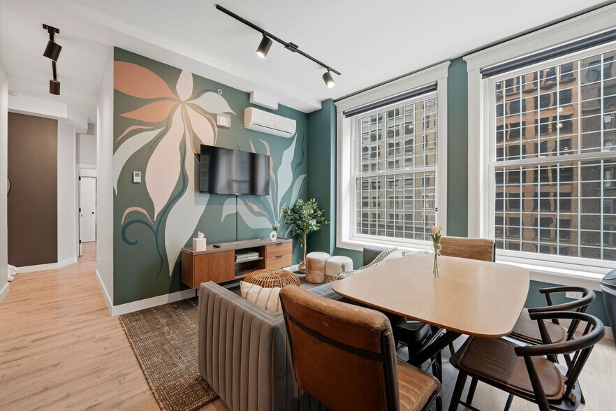 Building Photo - 417 S Dearborn St