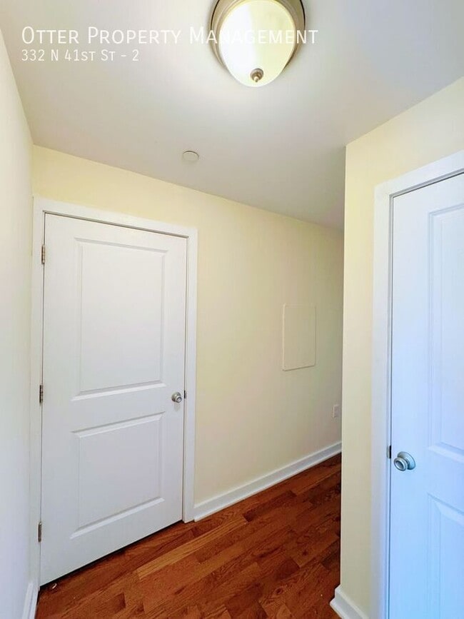 Building Photo - 332 N 41st St