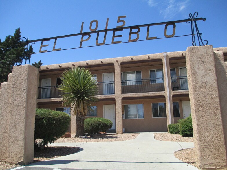 Building Photo - El Pueblo Apartments