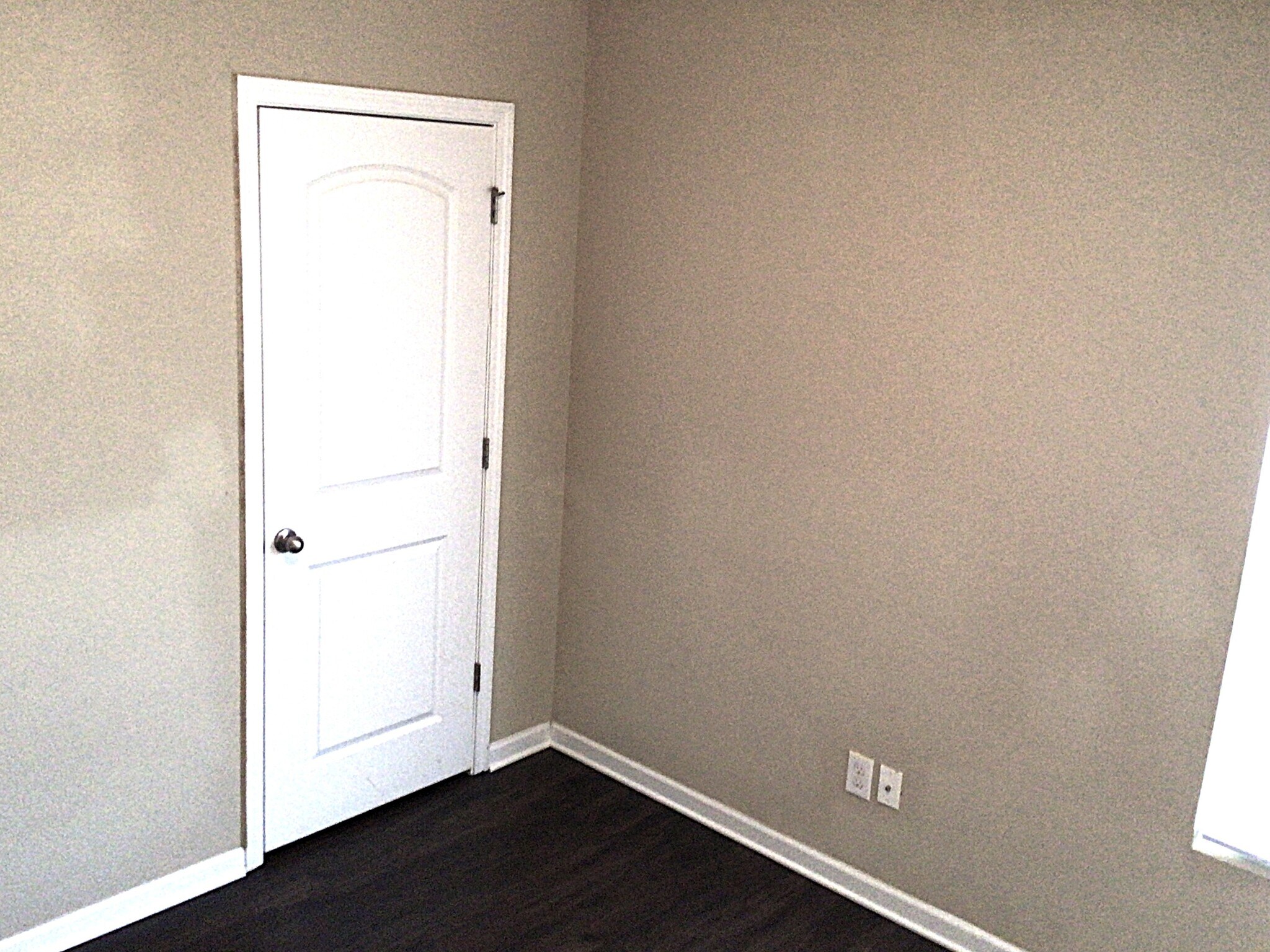 Building Photo - 922 Wolfpack Way