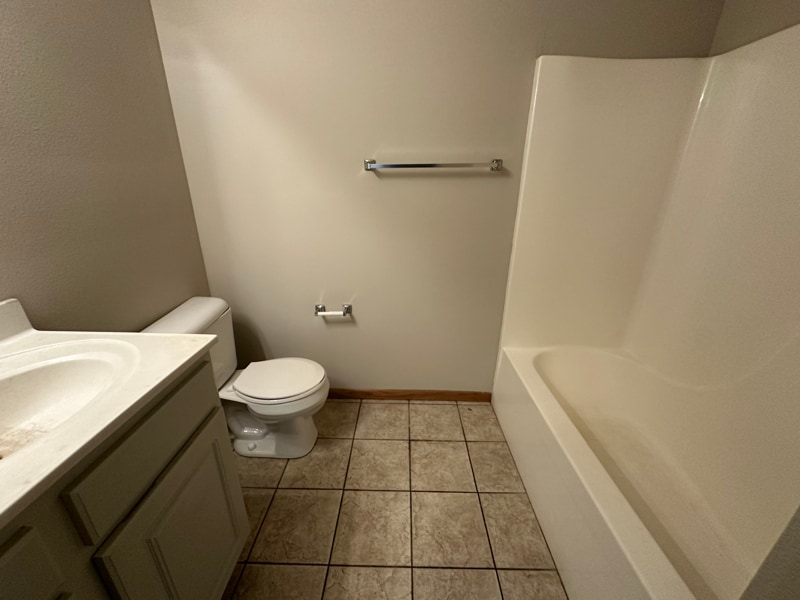 Building Photo - 440 4th Ave