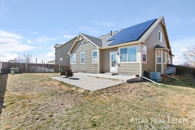 Building Photo - 11060 River Oaks Ln