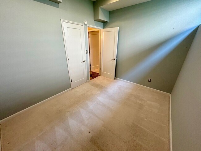 Building Photo - Magnolia Home