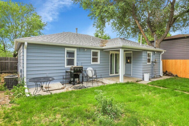 Building Photo - 4885 Tejon St