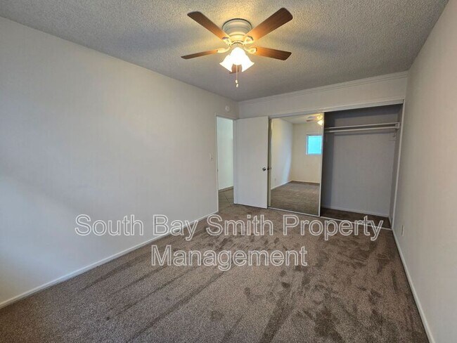 Building Photo - 2619 Mathews Ave