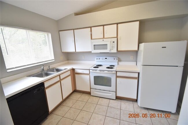 Building Photo - 12116 Feldwood Creek Ln