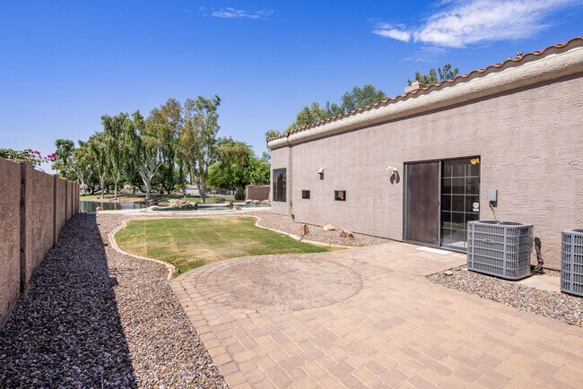 Building Photo - OCOTILLO LAKE FRONT HOME WITH POOL AND SPA...