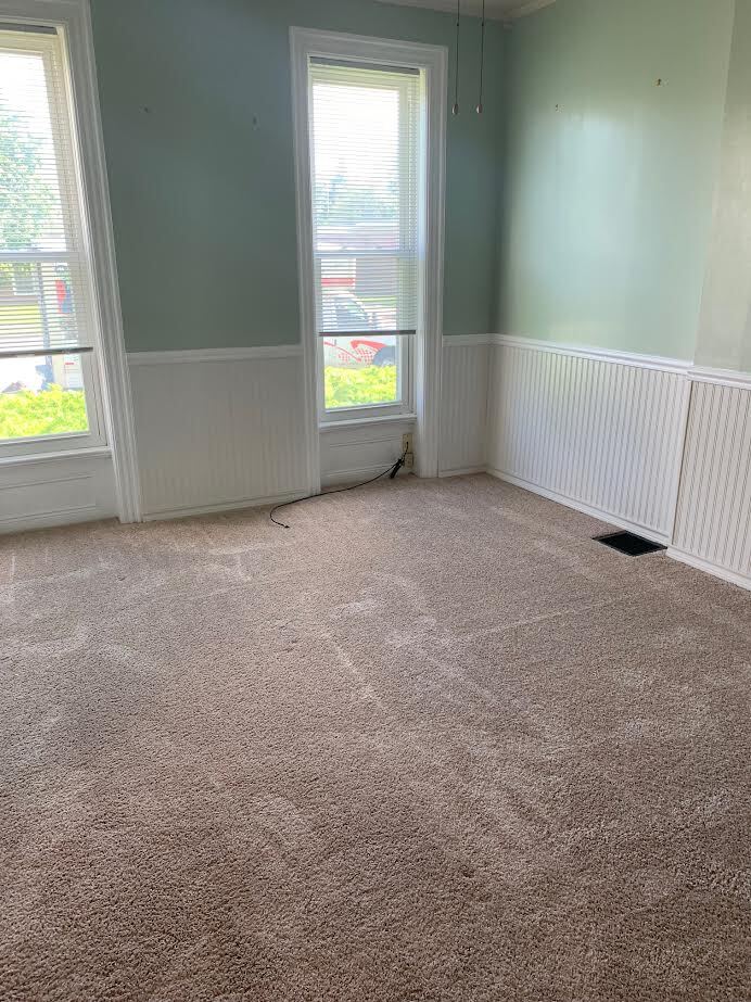 Building Photo - 928 W 3rd St