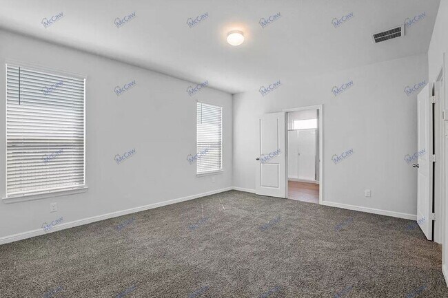 Building Photo - 5229 Boulder Vly Dr