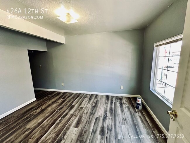 Building Photo - 426 12th St