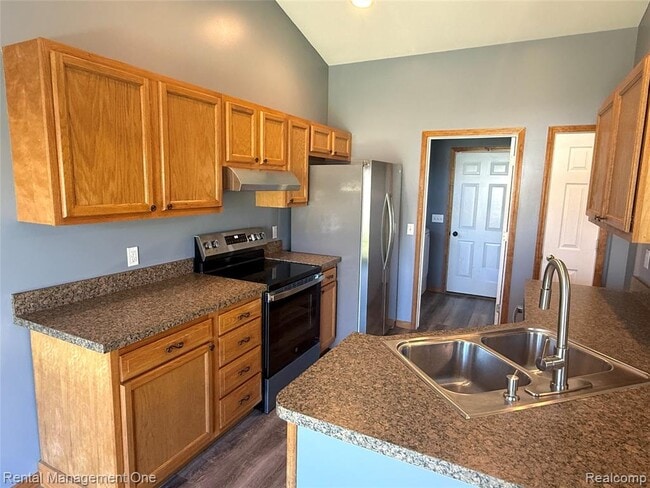 Building Photo - 3023 3rd St