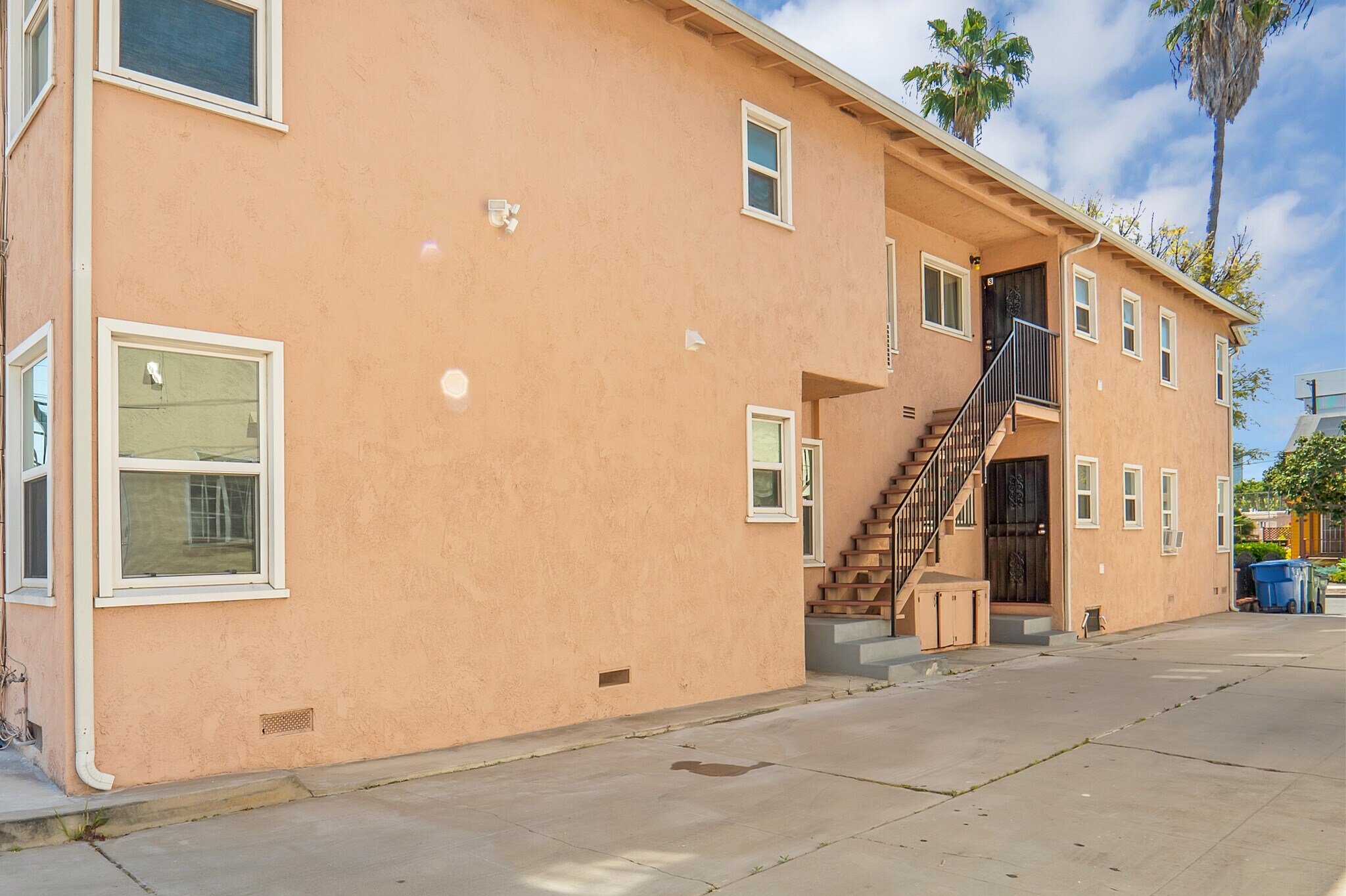 Building Photo - 5973 Guthrie Ave