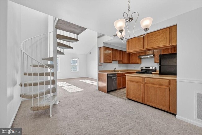 Building Photo - 6903 Sandra Marie Cir