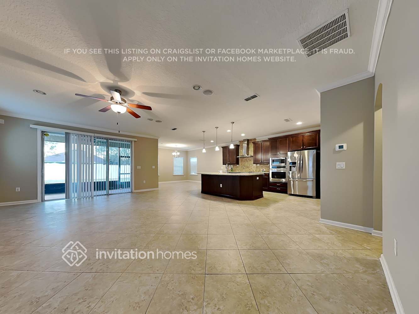 Building Photo - 15604 Spotted Saddle Cir