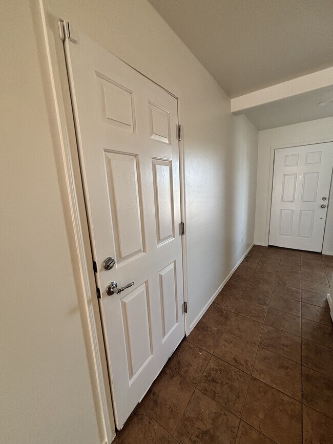 Building Photo - 21415 E Independence Way