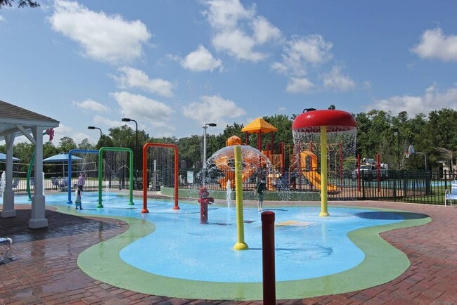 Building Photo - 4600 Yellowgold Rd W