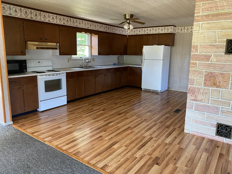 Building Photo - 2683 Apple Way