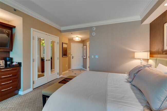 145 E Harmon Ave 145 E Harmon - 145 E Harmon Ave Las Vegas Nv Building Photo 