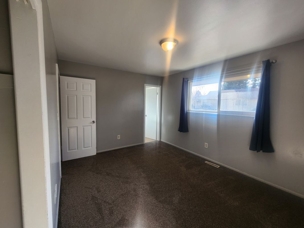 Building Photo - 91 Lansing St