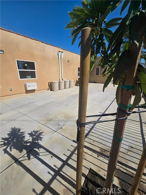 Building Photo - 6008 Kansas Ave