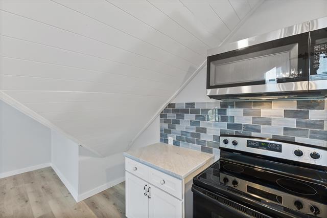 Building Photo - 2045 Chisholm Trail