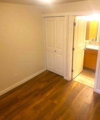 Building Photo - LIKE NEW three bedroom with fantastic updates, one car garage and private newly fenced front patio!