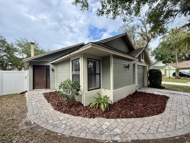 Building Photo - 1303 Creekbottom Cir