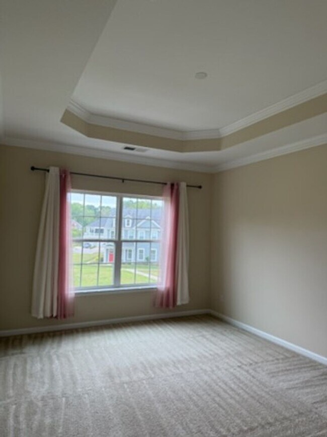 Building Photo - Wow! Incredible Luxury Townhome in William...