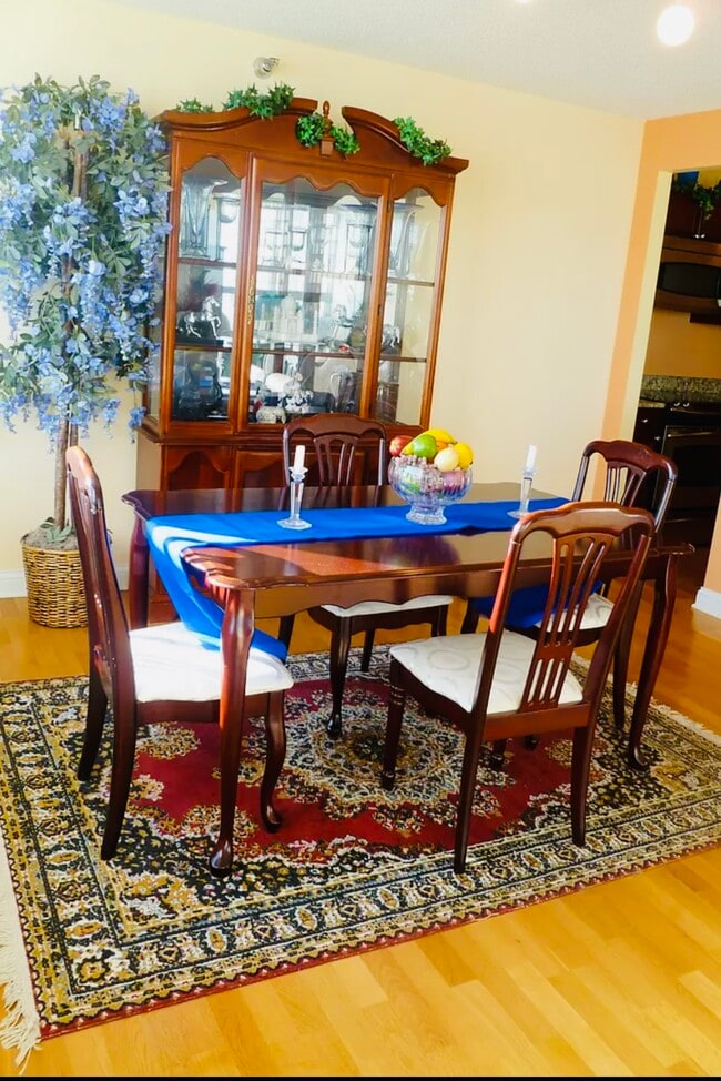 Dining Room - 474 N Lake Shore Dr