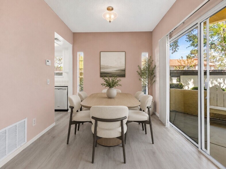 Building Photo - 19111 Palo Verde Dr
