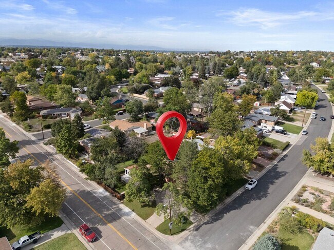 Building Photo - Charming 3BR, 2,200 Sq Ft SFR in Broomfield