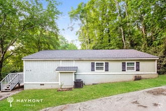 Building Photo - 318 Fairmont Dr