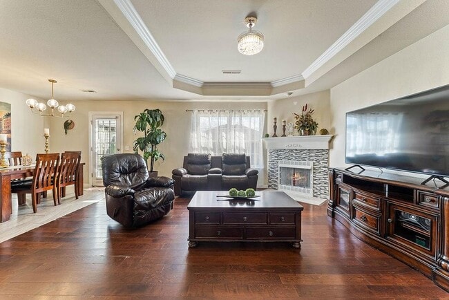 Building Photo - 3409 SW Picasso Blvd