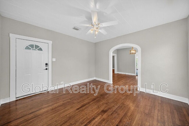 Building Photo - 514 Hammond Ave