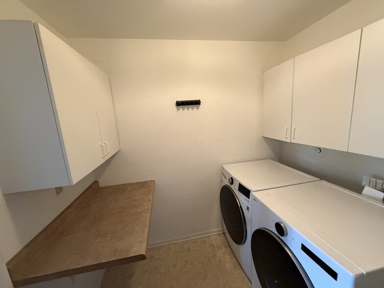 Mud room on main floor - 361 Chicory Ln