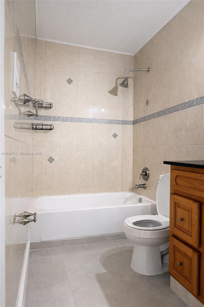 Building Photo - 10581 SW 155th Ct