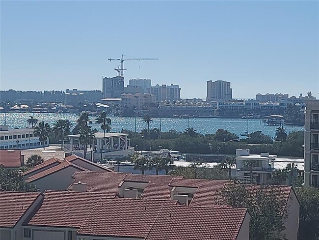 Building Photo - 255 Dolphin Point