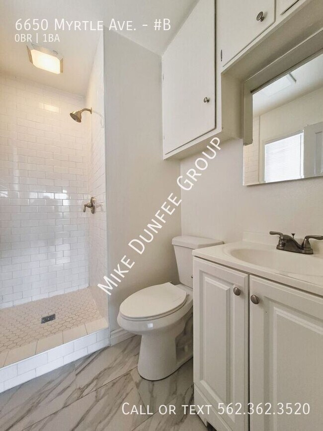 Building Photo - 6650 Myrtle Ave