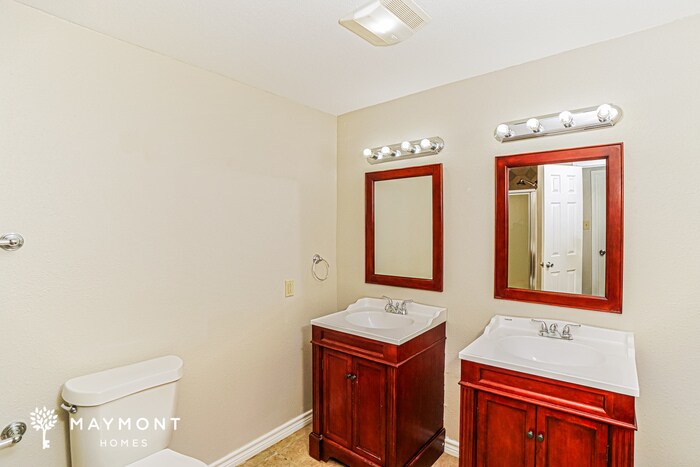 Building Photo - 106 Furlong