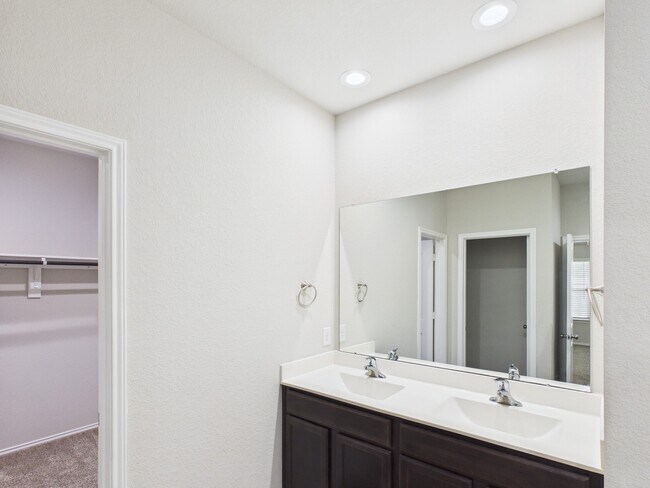 Building Photo - 18237 Cascadia Mill Ct.