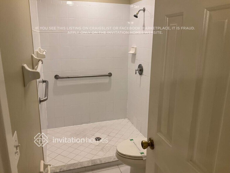 Building Photo - 2 Blockhouse Ct