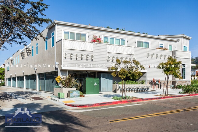 Building Photo - 5702 La Jolla Blvd