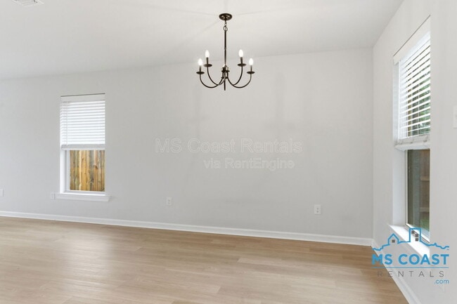 Building Photo - 14320 Southern Ave