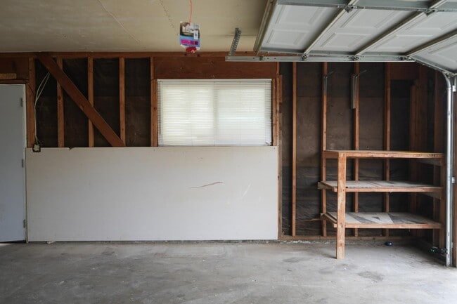 Building Photo - 4310 N Barcus Ave