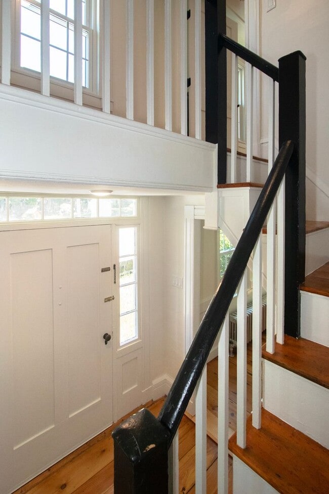 Building Photo - Amazing, Rarely Available Farmhouse with Carriage House and Garage