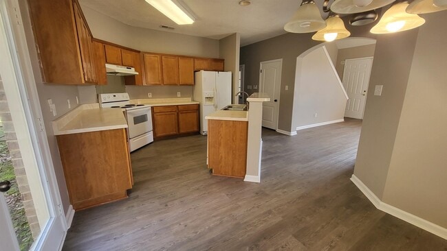 Building Photo - 9120 Karen Mill Cove