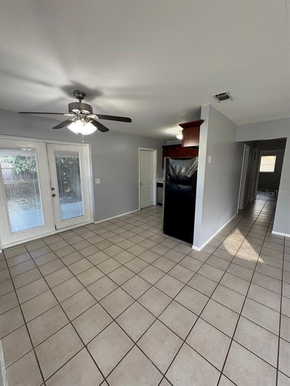 Building Photo - 6804 S Wall St